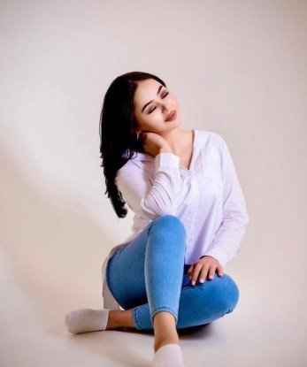 Аппетитная брюнетка с шикарными формами пригласит в гости на чашечку кофе и горячие объятия. Я умею слушать и удовлетворять твои желания. Звони, не пожалеешь! 9761, 26 лет